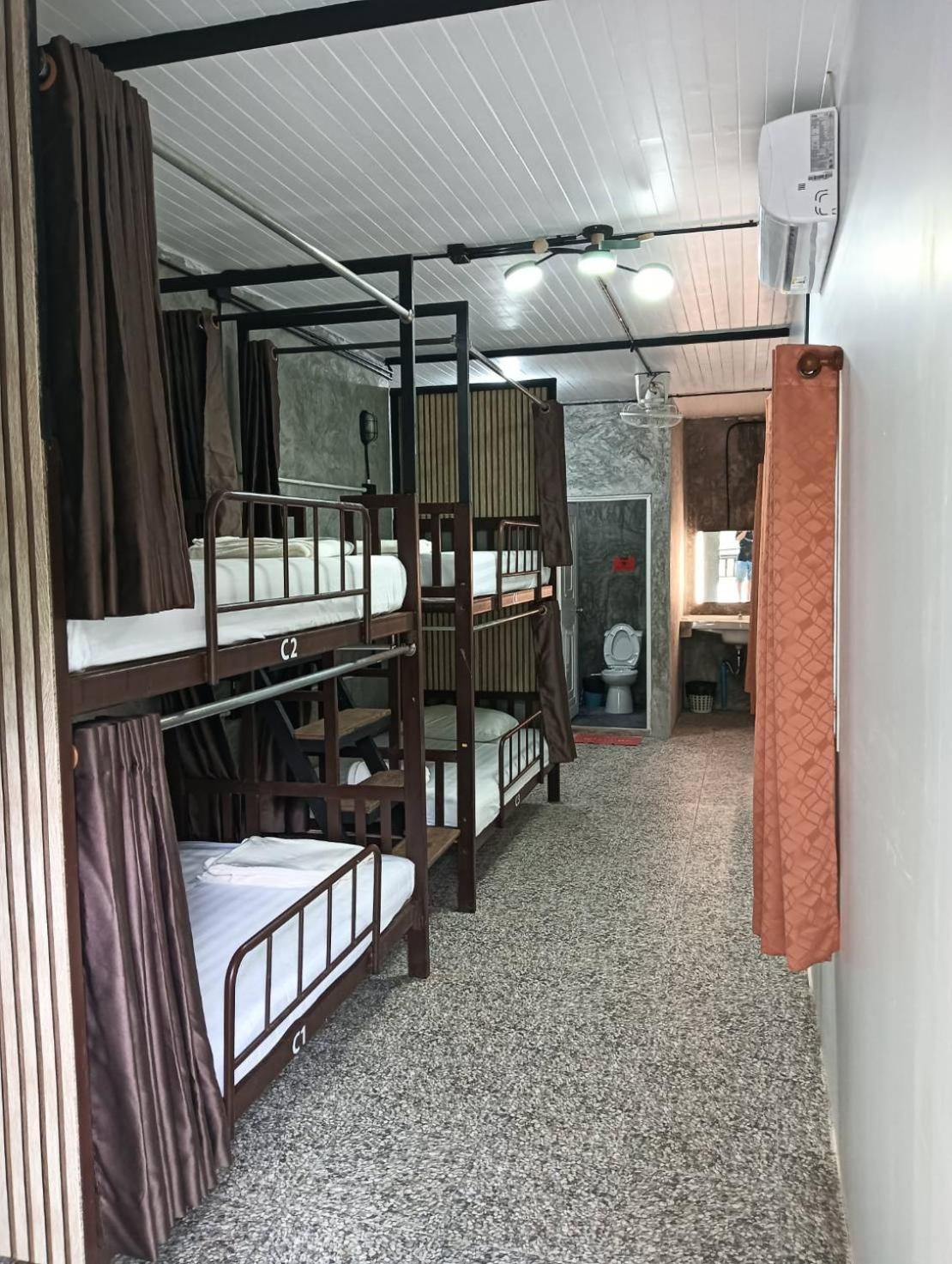 White Jail At Koh Tao Hostel المظهر الخارجي الصورة