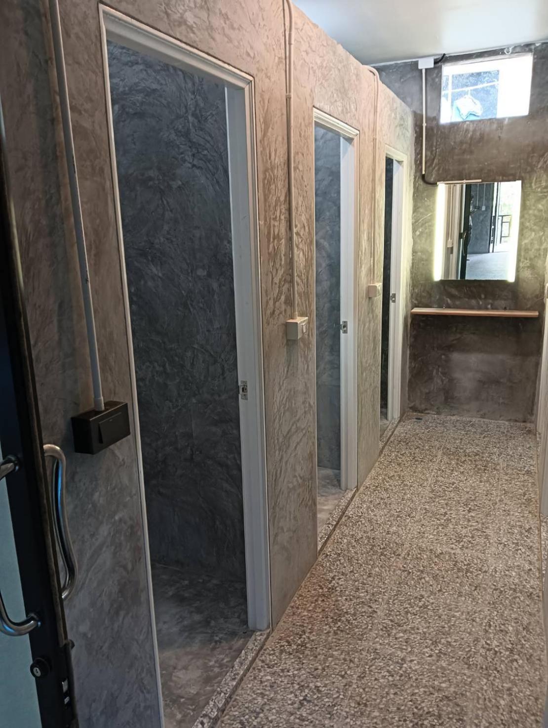 White Jail At Koh Tao Hostel المظهر الخارجي الصورة