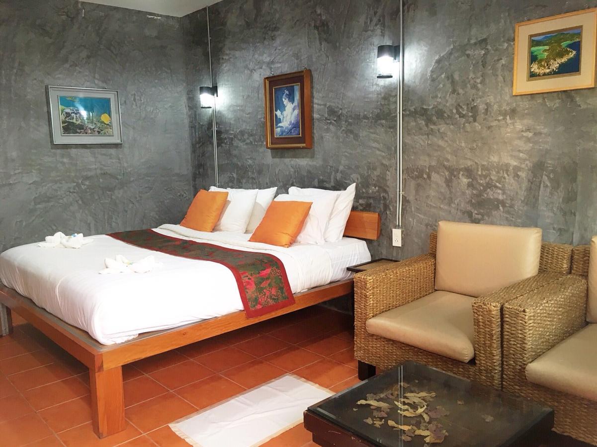 White Jail At Koh Tao Hostel المظهر الخارجي الصورة