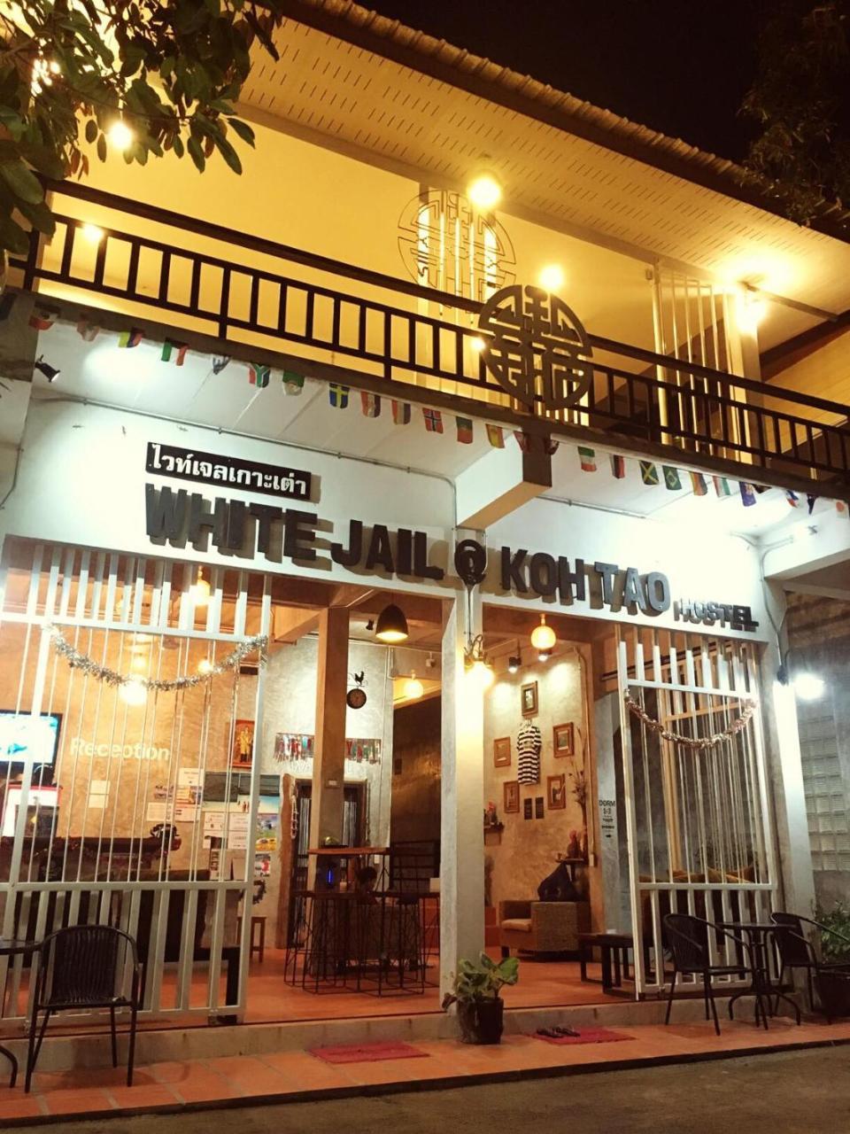 White Jail At Koh Tao Hostel المظهر الخارجي الصورة